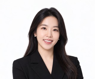 Yoo, Jiwon VIP Client Relations